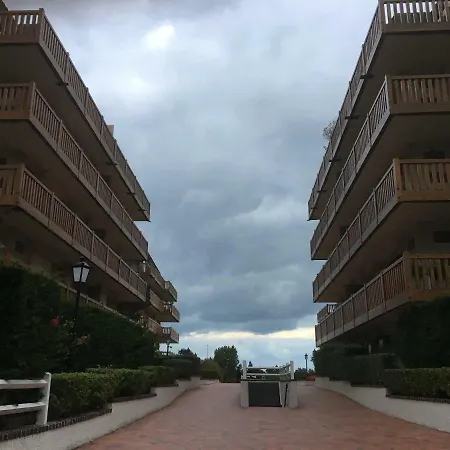 The Golden Triangle Apartment *
